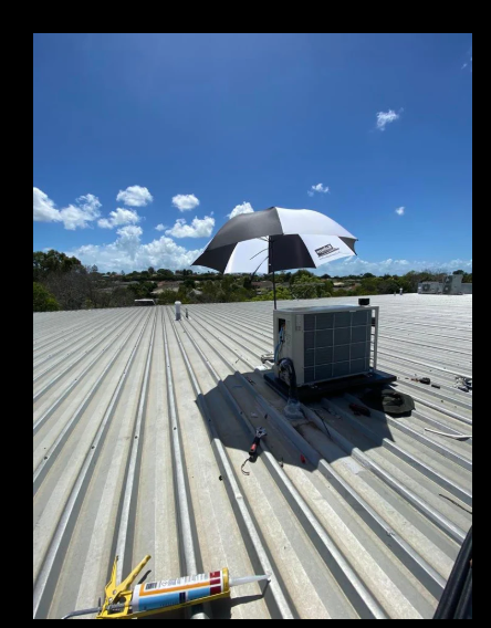 MAGNETIC UMBERALLA HOLDER